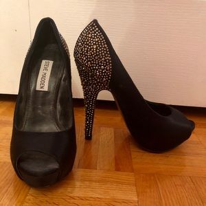 Steve Madden studded heels